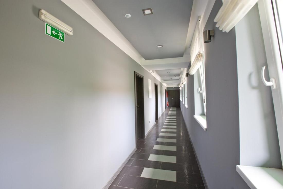 Restauracia Gol Hotell Oravske Vesele Exteriör bild